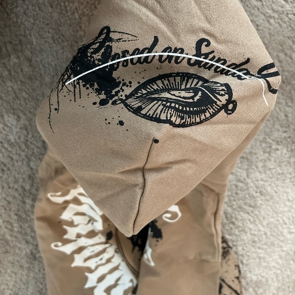 Brand new graphic oversized hoodie with graphic images on front and back - Picture 7 of 8